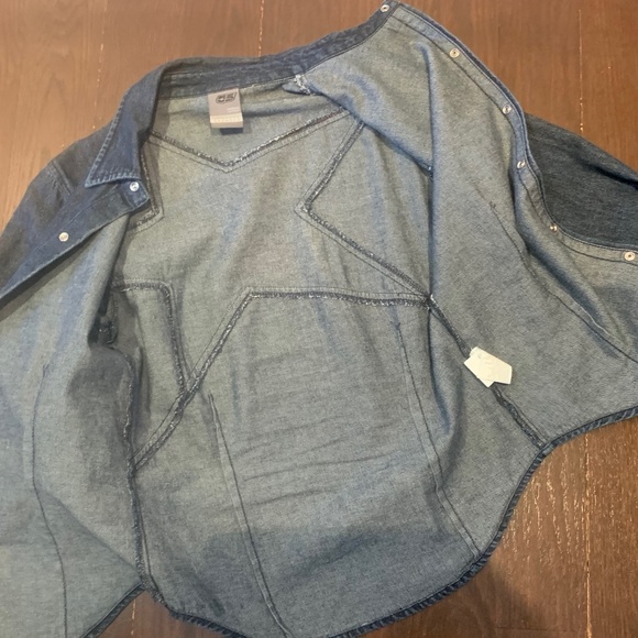 Diesel Women's denim shirt - Picture 5 of 9